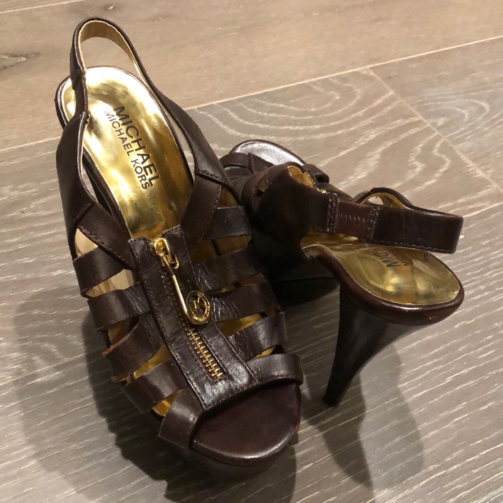 Michael Kors heels: size 4.5✨